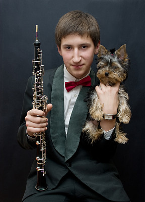 年轻的音乐家图片下载