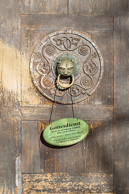 奥格斯堡大教堂的入口图片下载