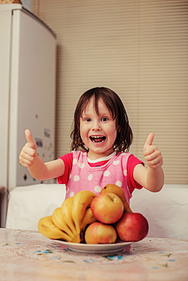 的孩子。图片下载