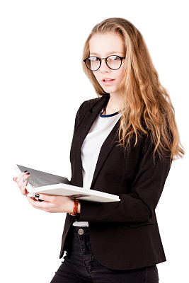 金发女学生阅读与图片孤立的书图片下载