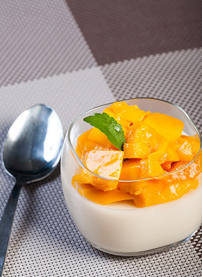 芒果潘纳科塔图片下载