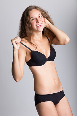 女孩内衣图片下载