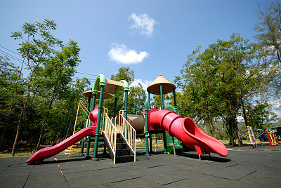 孩子们的游乐场。图片下载