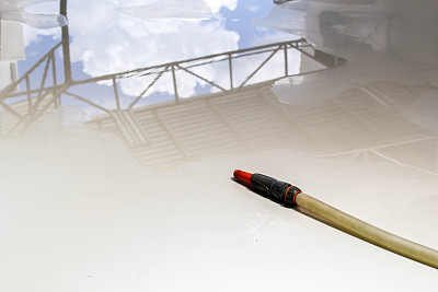 地板抽水图片下载