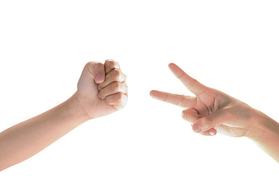 石头纸剪刀。石头赢剪刀。图片下载