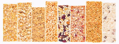 加谷物和干果的格兰诺拉麦片棒图片下载