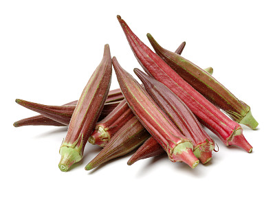 在白色背景上孤立的红色秋葵素材图片