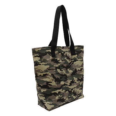 回收的伪装棉手提袋孤立图片下载