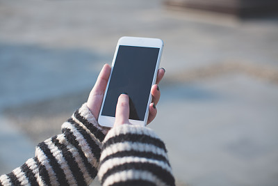 女人用智能手机图片下载