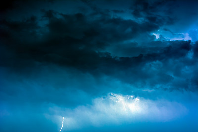 闪电风暴图片下载