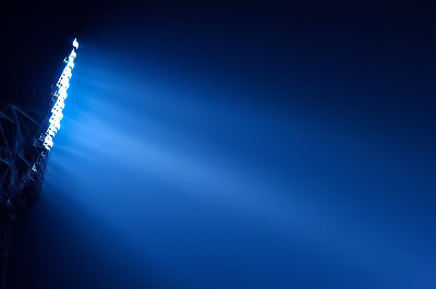 体育场照明灯图片下载