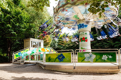 旋转木马图片下载