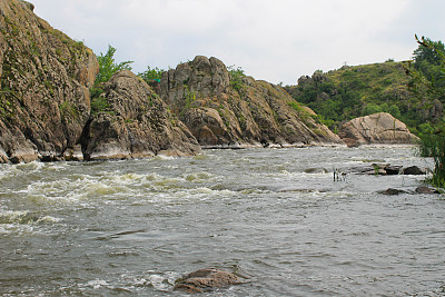 乌克兰南部河虫图片下载