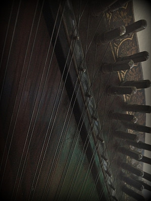 黑暗tembling图片下载