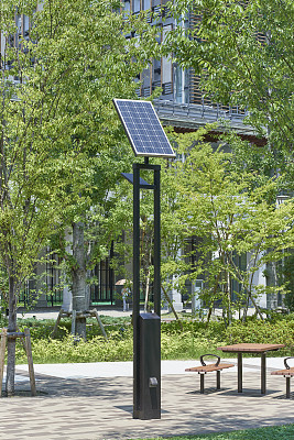 公园内的太阳能发电图片下载