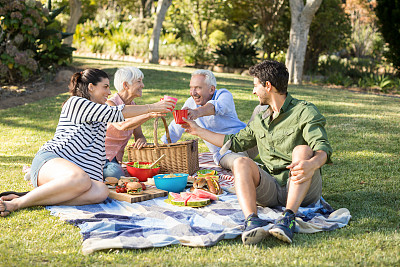 一家人图片素材ID：169122760