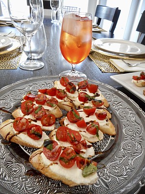 意大利夏日晚宴图片下载