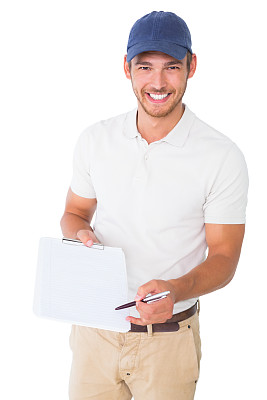快乐的快递员拿着剪贴板素材图片