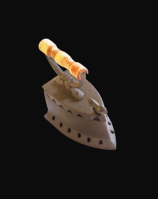 老式铁与木柄孤立在黑色背景图片下载