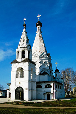 俄罗斯Kostromskaya地区Krasnoe na Volga主显节教堂外景，图片下载