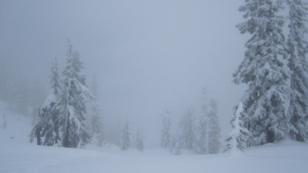 山风暴图片下载