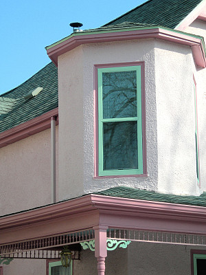 粉红色的老虎窗图片下载