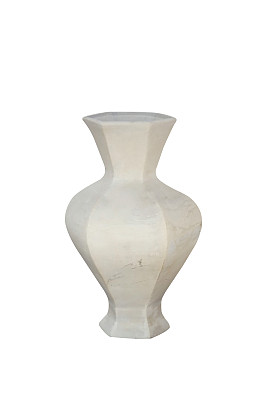 白色陶瓷装饰花瓶。图片下载