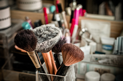 特写镜头化妆刷图片下载