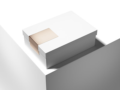 白色豪华盒子与金色的棍子。三维渲染图片下载