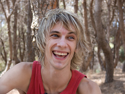 笑的人图片下载