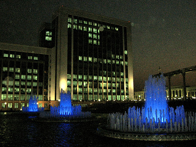 2007年，独立广场上的塔什干喷泉图片下载