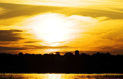 安大略湖的日落图片下载