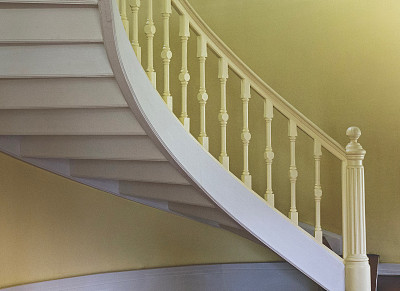 泰国建筑细节:经典木楼梯图片下载