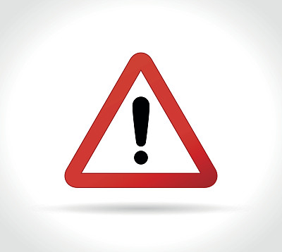 白色背景上的危险标志图片下载