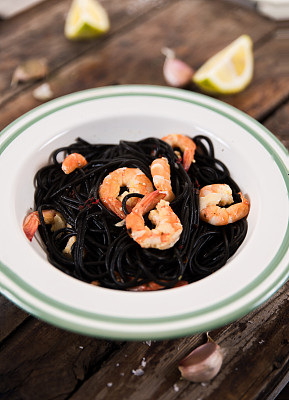 黑墨虾面图片下载