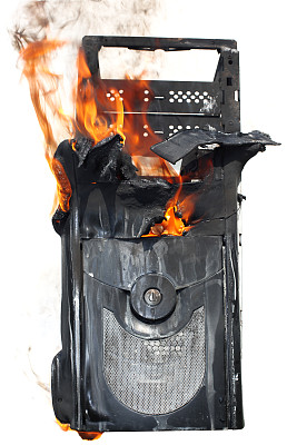 燃烧的电脑机箱图片下载