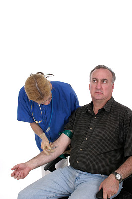 女护士给焦虑病人打针图片下载