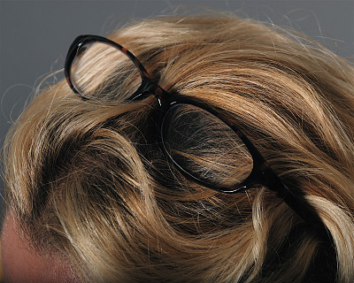 老花镜图片下载