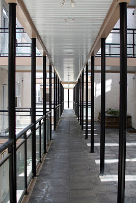 阶地人行道图片下载