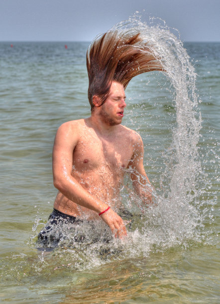 滑稽的发型图片下载