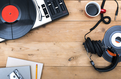 复古音乐英雄标题素材图片