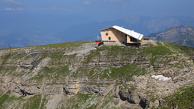 Chaserrugg缆车的山顶站图片下载