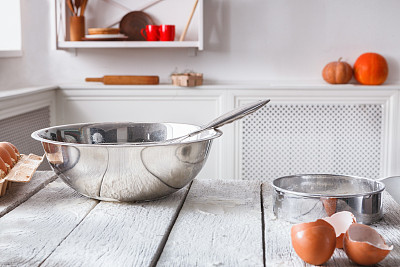 桌子桌面图片素材ID：170160436