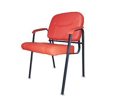 红色皮革的办公椅。孤立的图片下载