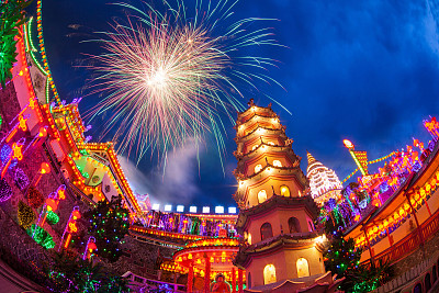 极乐寺灯光秀素材图片