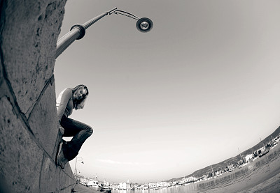 独自等待2图片下载