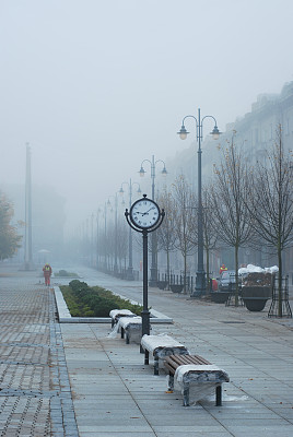 工作日开始图片下载