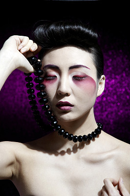 亚洲美女图片下载