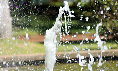 水之舞图片下载