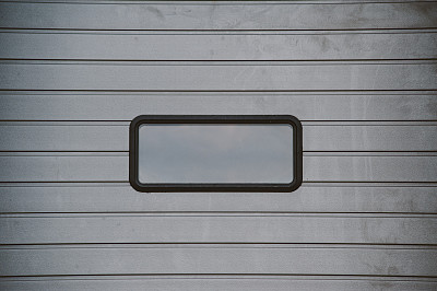 灰色截面门图片下载